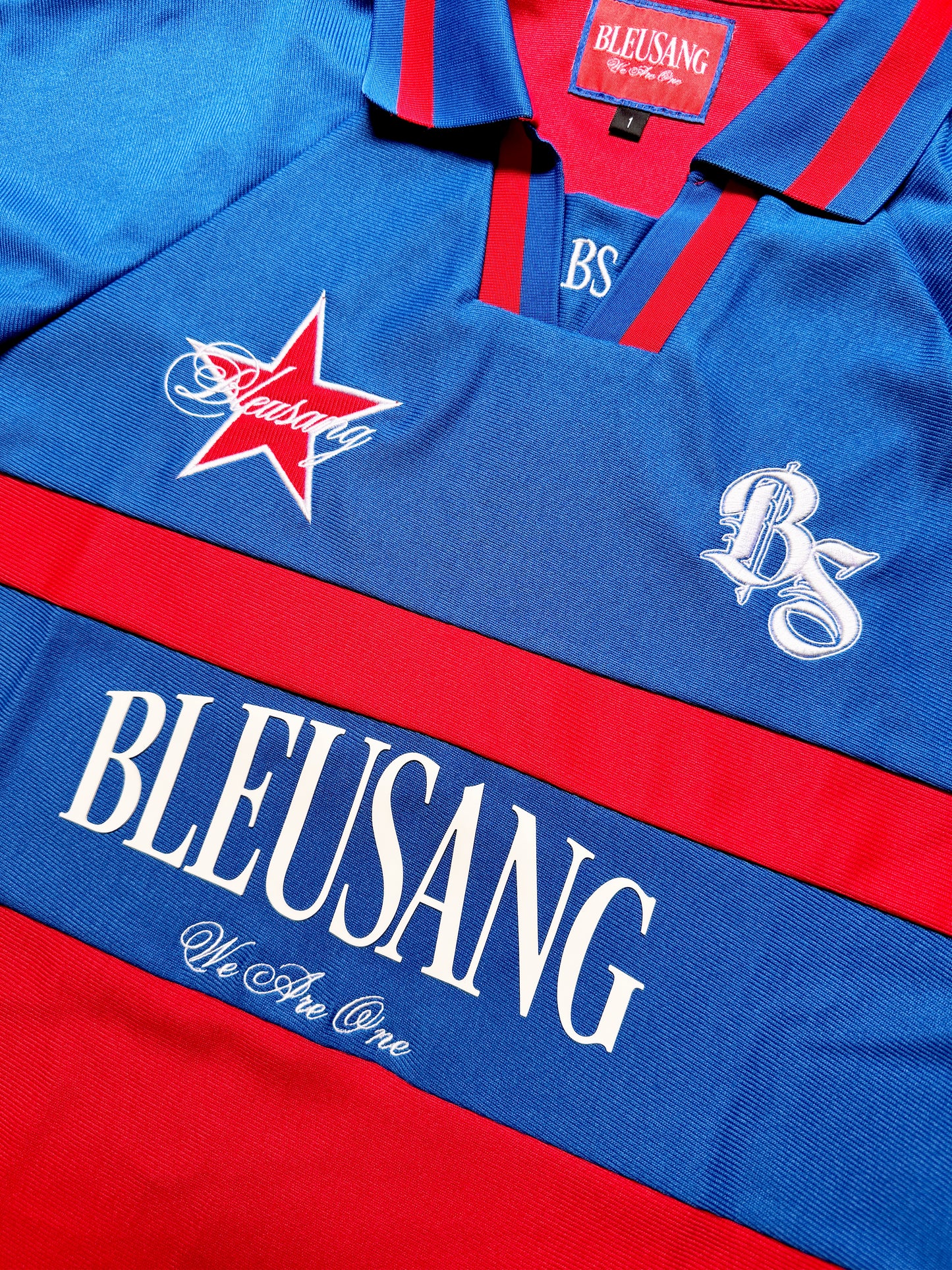 We are one - Jersey blue