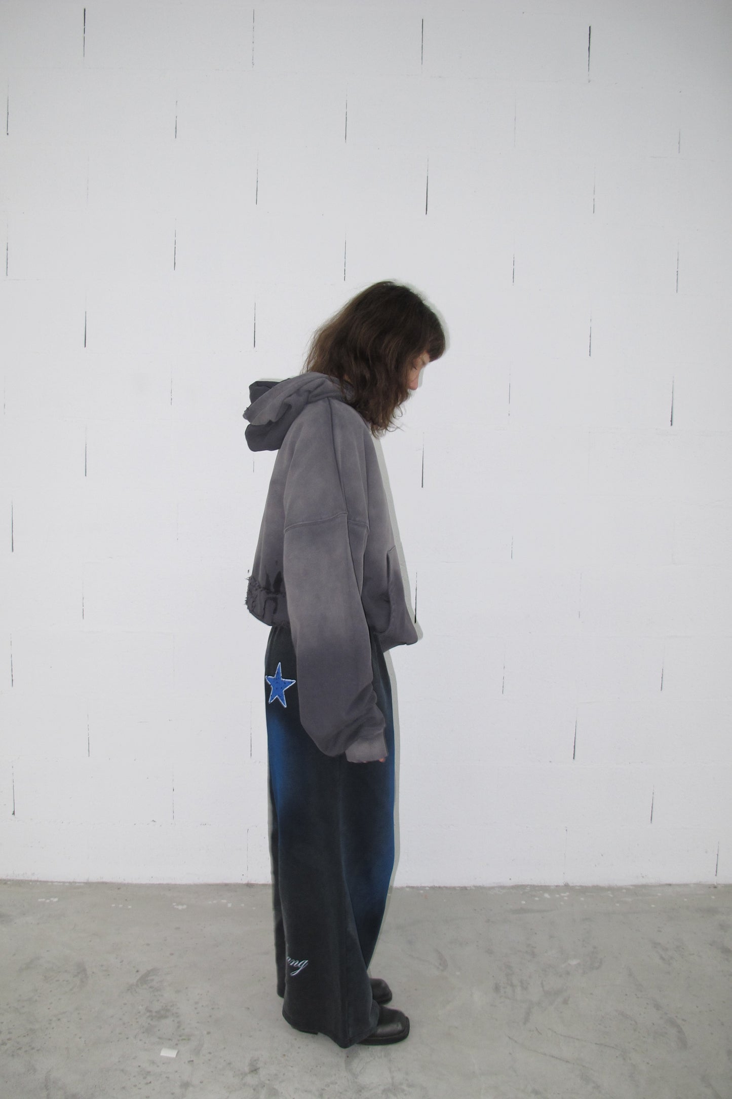 Bleu 100 Hoodie – Grey